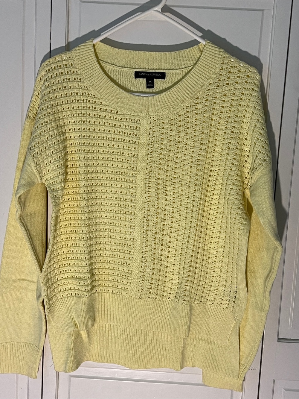 Banana Republic Pale Yellow Textured Crewneck Sweater